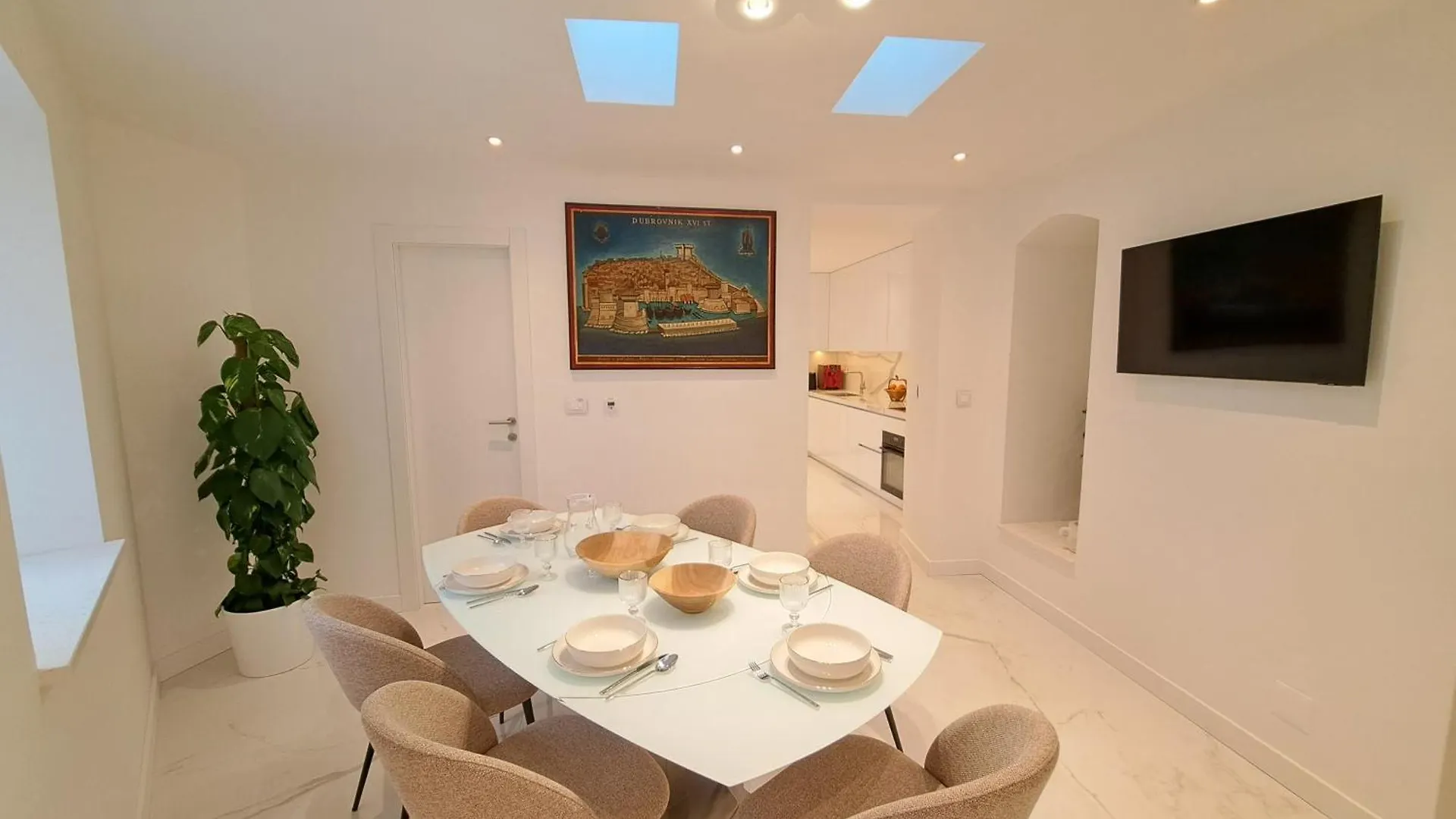 House Olenta - New From 2025 Apartment Split