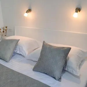 Armanda Apartment