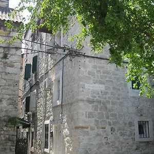 Split Central Guesthouse Affittacamere